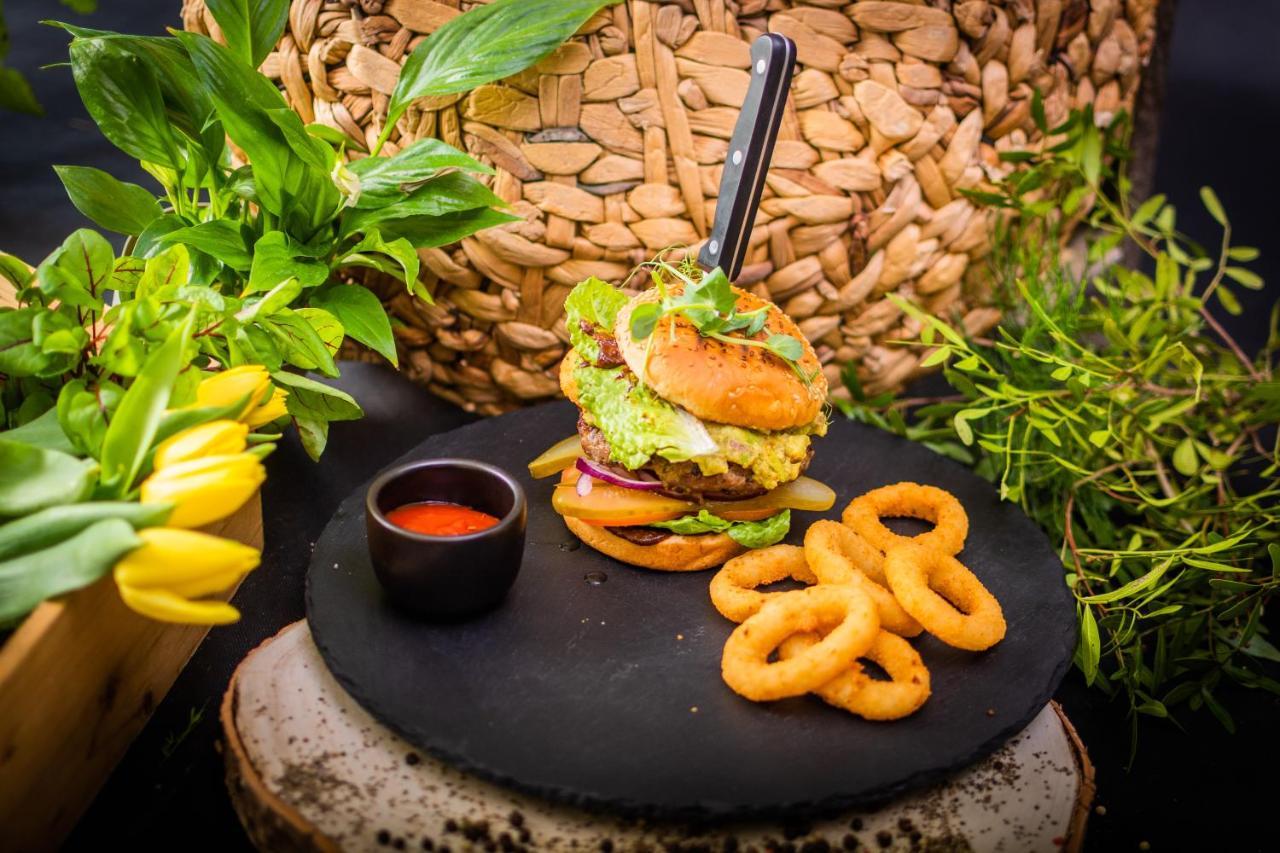 Hotel Lantier Wellness & Spa Bytom Ngoại thất bức ảnh