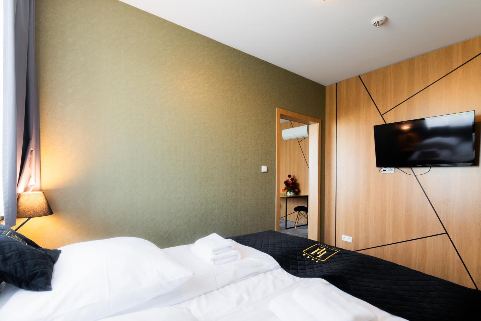 Hotel Lantier Wellness & Spa Bytom Ngoại thất bức ảnh
