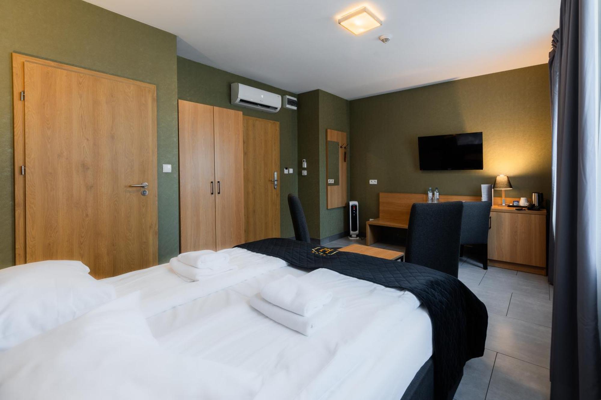 Hotel Lantier Wellness & Spa Bytom Ngoại thất bức ảnh