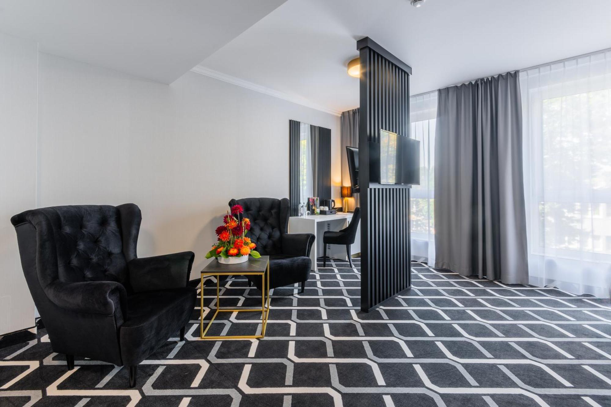 Hotel Lantier Wellness & Spa Bytom Ngoại thất bức ảnh